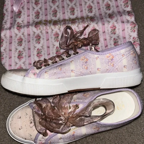 Superga Pink Floral Tote and Sneakers Set - Picture 3 of 4